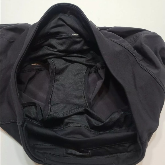 Lululemon Run Times Short II 4” Inseam Black Size 4 Womens - Picture 4 of 8